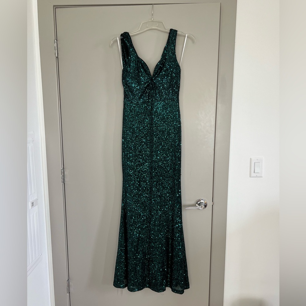 Lulu’s Emerald Green Sequin Mermaid Maxi Dress
